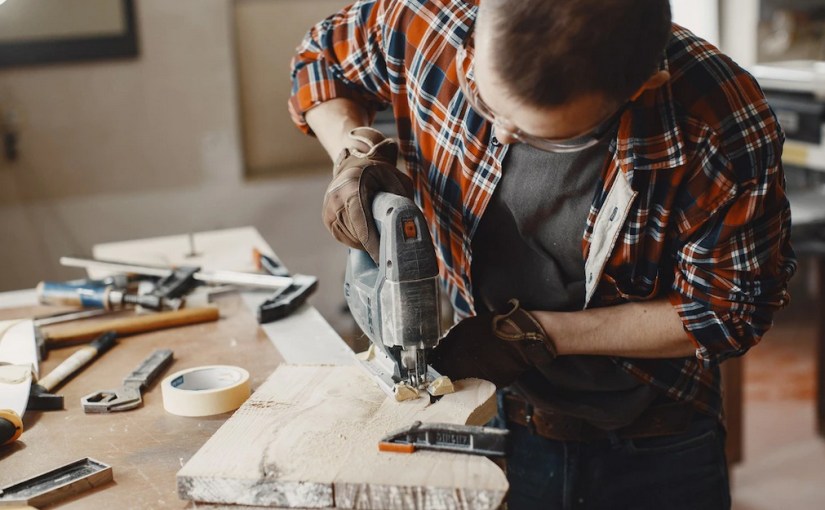 <strong>Podstawy remontu domu</strong>